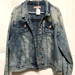 Dollhouse 3x acid wash Jean Jacket